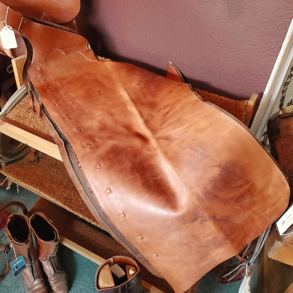 Custom Western Riding Chaps - Picture 3 of 9